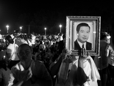 Death tourism in Phnom Penh: The spectacular ritual of grief Death tourism in Phnom Penh: The spectacular ritual of grief