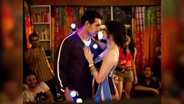 Movie Review: I, Me Aur Main shallow screenplay short-changes audience