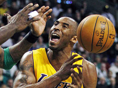 Bryant leads Lakers past Nets for third straight victory Bryant leads Lakers past Nets for third straight victory