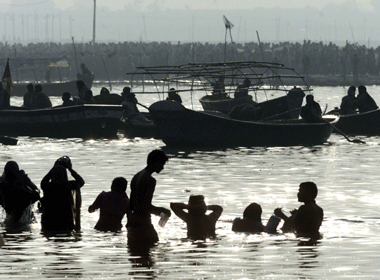 Maha Kumbh celebrations: Over 12,000 Hindus gather in Kashmir Maha Kumbh celebrations: Over 12,000 Hindus gather in Kashmir