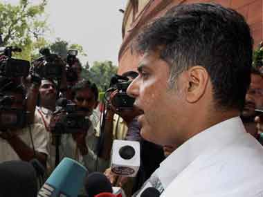 Union Minister Manish Tewari. Image courtesy PIB