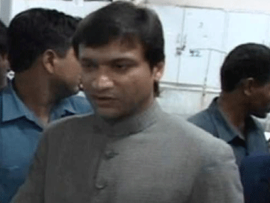 Hate speech case: Akbaruddin Owaisi appears before court Hate speech case: Akbaruddin Owaisi appears before court