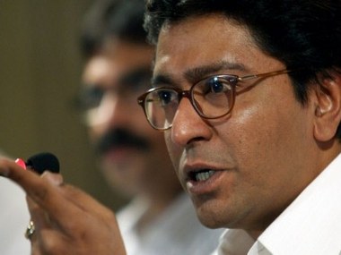 HC notice to cops on Raj Thackeray's plea for quashing complaints HC notice to cops on Raj Thackeray's plea for quashing complaints