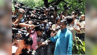 Hindu terror remark: BJP welcomes Shinde's apology