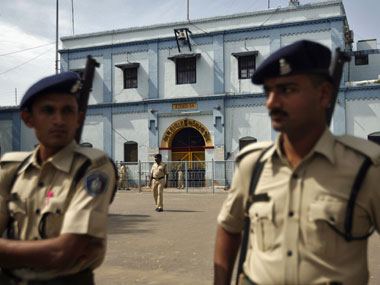 Sabarmati jailbreak plot: Accused being questioned by cops Sabarmati jailbreak plot: Accused being questioned by cops