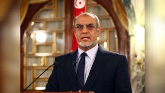 Unable to form new government, Tunisia PM quits
