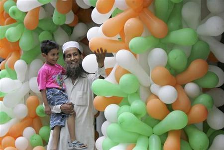 Pantaloon to sell 22.5 pct in insurance venture Pantaloon to sell 22.5 pct in insurance venture