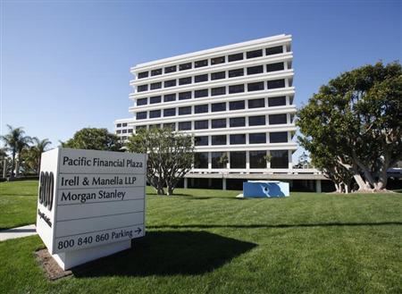 Ex-PIMCO exec sues firm, says was fired for reporting misdeeds Ex-PIMCO exec sues firm, says was fired for reporting misdeeds