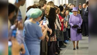 Queen Elizabeth in hospital with stomach bug