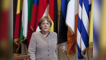Merkel leads business delegation to China in a bid to strengthen ties