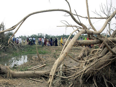 Tornado in Bangladesh kills 20 Tornado in Bangladesh kills 20