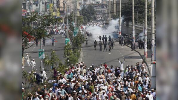 Death sentence for Islamist leader sparks Bangladesh riots, 37 dead