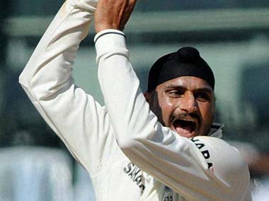 PCA honours Harbhajan for his 100 Tests PCA honours Harbhajan for his 100 Tests