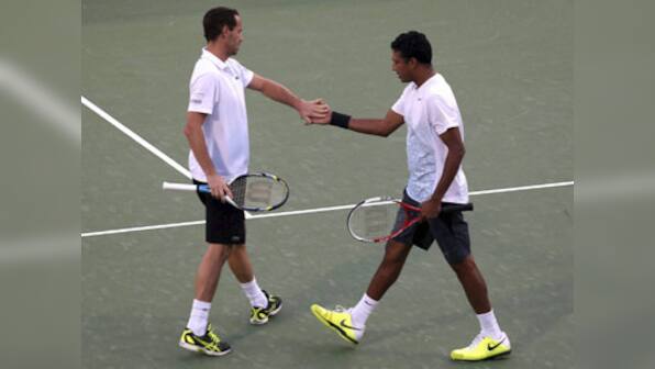 Dubai Tennis C'ship: Bhupathi-Llodra win after tight final