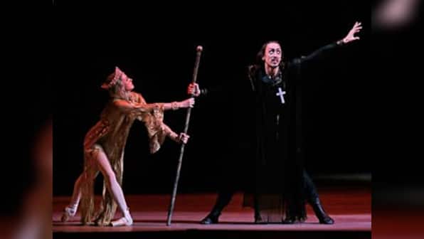 Star dancer admits to acid attack on Bolshoi artistic director