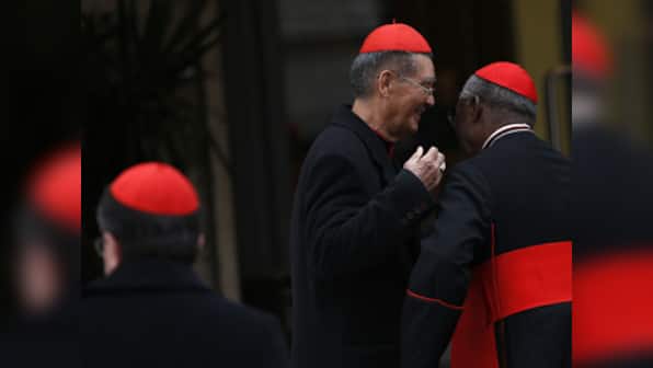 Cardinal electors arrive in Rome, no date set for conclave
