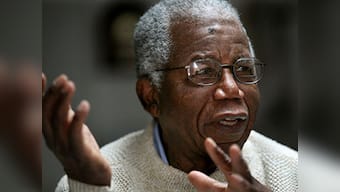 Renowned African writer Chinua Achebe passes away 