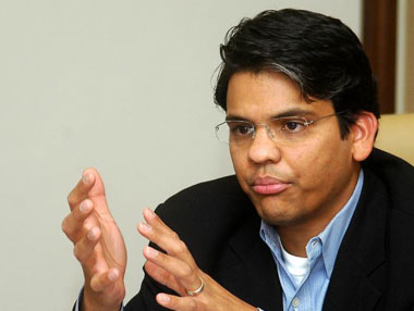 Cognizant's Francisco D'Souza better than Tim Cook and Larry Page? Cognizant's Francisco D'Souza better than Tim Cook and Larry Page?