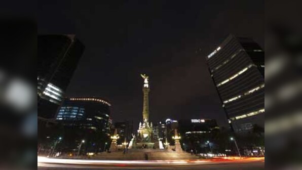 Join global lights out tonight for an hour to celebrate 10th Earth Hour