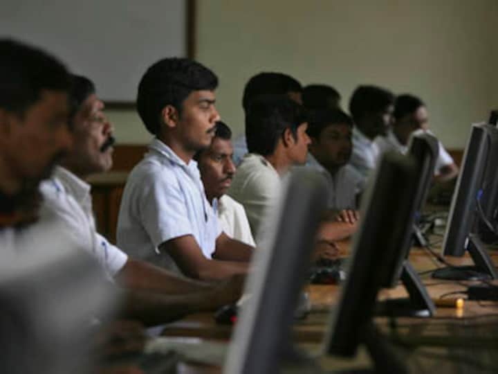Indian Inc cautiously optimistic about hiring in Apr-Jun