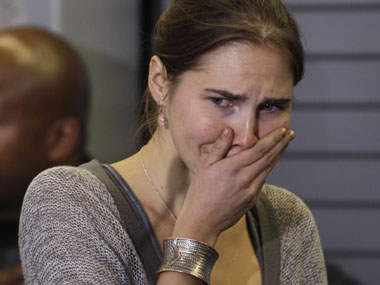 Italian court orders new trial for Amanda Knox Italian court orders new trial for Amanda Knox