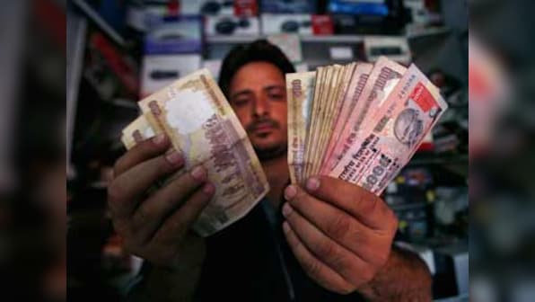 Govt says FY14 gross borrowing will be at Rs 5.79 lakh cr