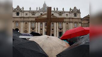 Live: Argentinian Jorge Bergoglio elected pope, takes name Pope Francis