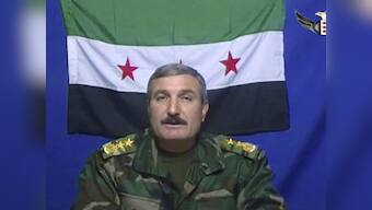 Syrian rebel leader injured in car bomb blast