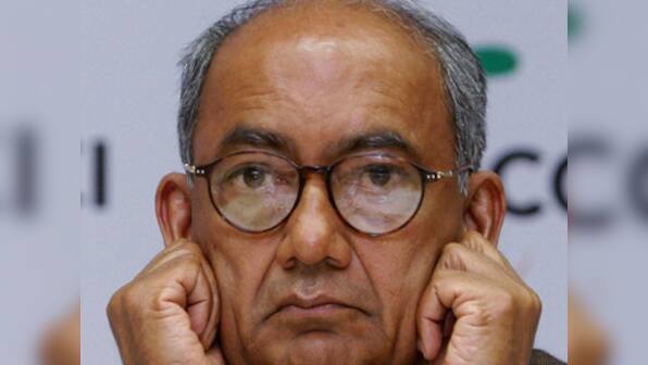 Sanjay Dutt was foolish, should be forgiven, Digvijaya says again