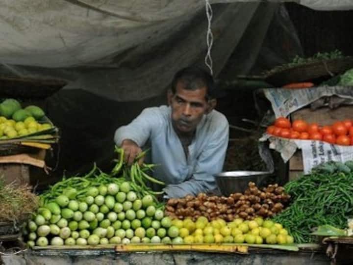 Right to food security will make things more difficult for salaried middle class 
