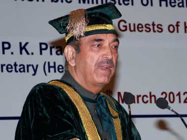 Health Minister Ghulam Nabi Azad. Image courtesy PIB