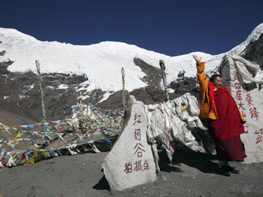 Tibet glaciers melting due to pollution from South Asia: China Tibet glaciers melting due to pollution from South Asia: China