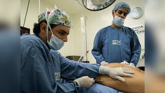 Teenage boy admitted for liposuction, dies of anesthesia overdose 