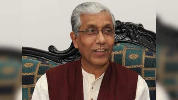 Improve people's quality of life: Manik Sarkar to Tripura officials