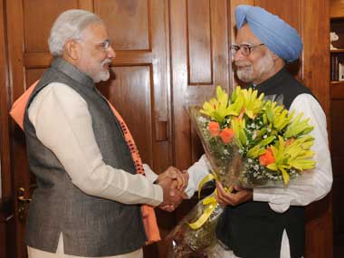 Gujarat Chief Minister Narendra Modi (L) meeting Prime Minister Manmohan Singh in New Delhi on 06 February 2013. Image courtesy PIB