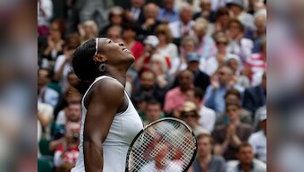 Serena Williams beats Florida traffic by riding bicycle to match