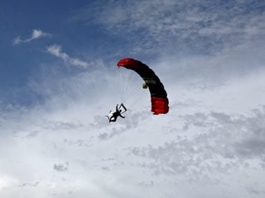 Watch: Skydiver survives fall from 8,000 feet! – Firstpost