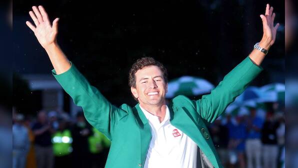 Images: Scott wins Masters after thrilling sudden-death playoff 