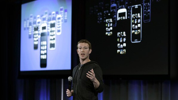 Images: Zuckerberg shows off Facebook's new 'Home' on Android 