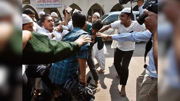 Bangladesh govt intensifies crackdown on bloggers