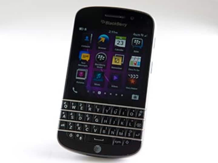 BlackBerry Q10 Review: The keyboard strikes back