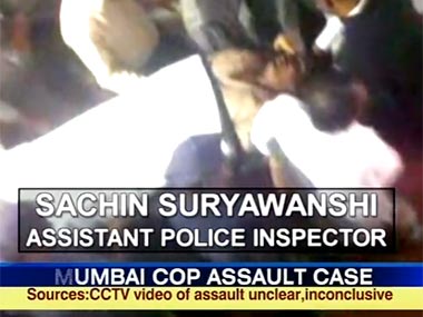 Assaulted cop deposes before Maharashtra House panel Assaulted cop deposes before Maharashtra House panel