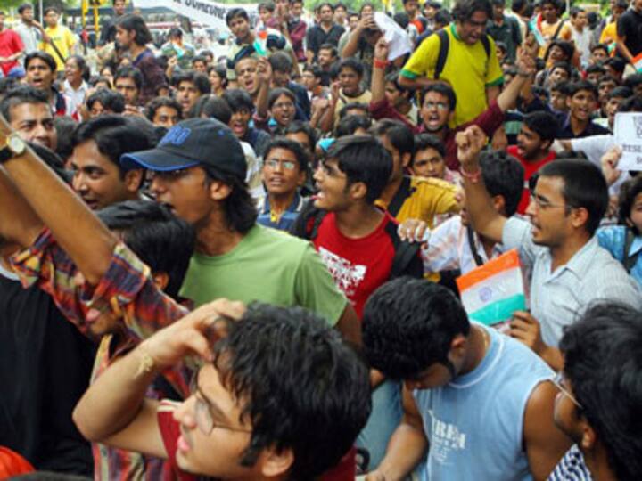 Teachers, students launch ‘Save Delhi University’ campaign against 4-yr course