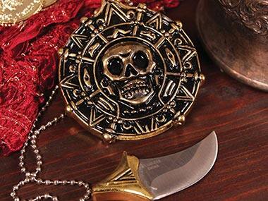 A pirate pendant with a hidden blade. Image via Collectors Heritage. 