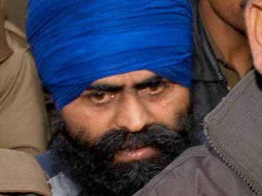 Delhi blast accused Bhullar should be pardoned: Akali Dal Delhi blast accused Bhullar should be pardoned: Akali Dal