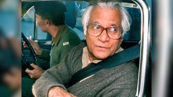 Shoojit Sircar likely to direct biopic on former George Fernandes; film will be produced by Sanjay Raut