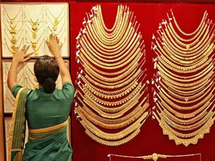 Nifty and gold will correct, but gold may rally in a bit