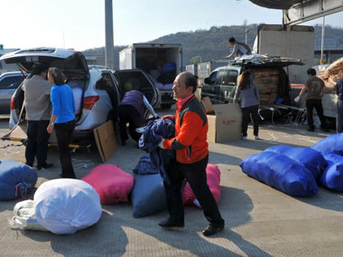 South preparing to pull out remaining nationals from N-Korea factory South preparing to pull out remaining nationals from N-Korea factory