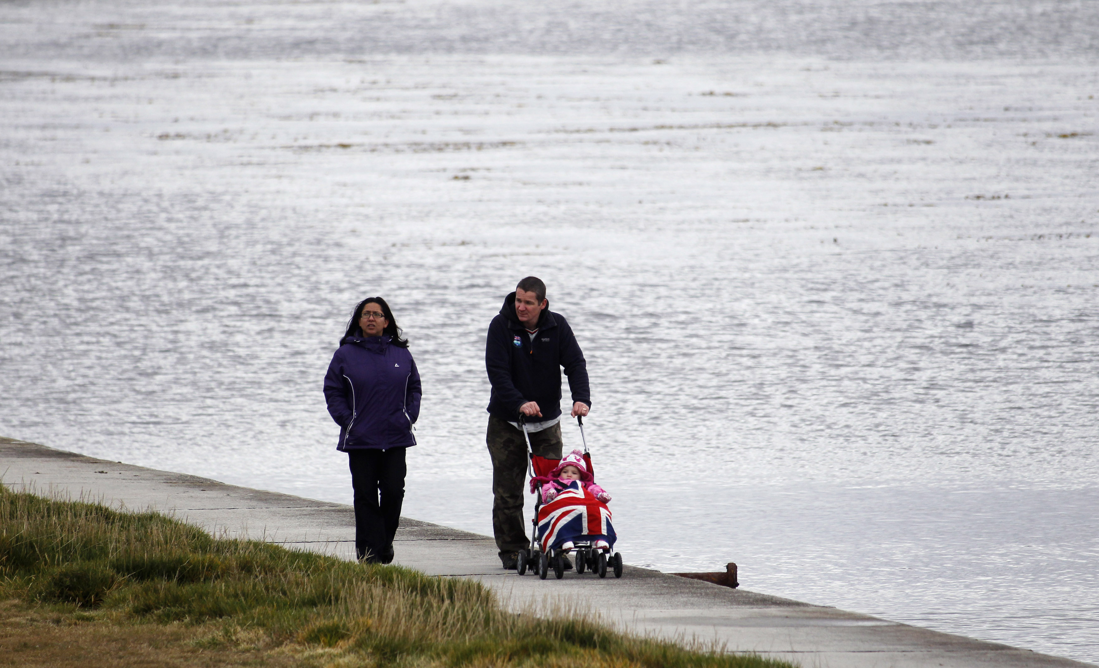 Indian couple fight to regain custody of 5-year-old son in UK Indian couple fight to regain custody of 5-year-old son in UK