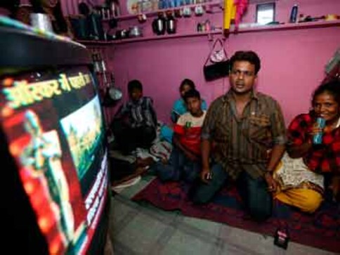 DTH companies have the advantage in Digitisation: Cable operators DTH companies have the advantage in Digitisation: Cable operators